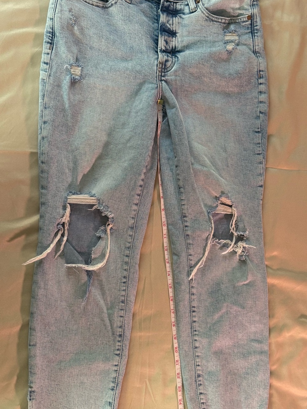 Old Navy Light Blue Distressed Straight-Leg Jeans
